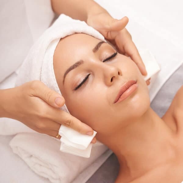 facial course product image